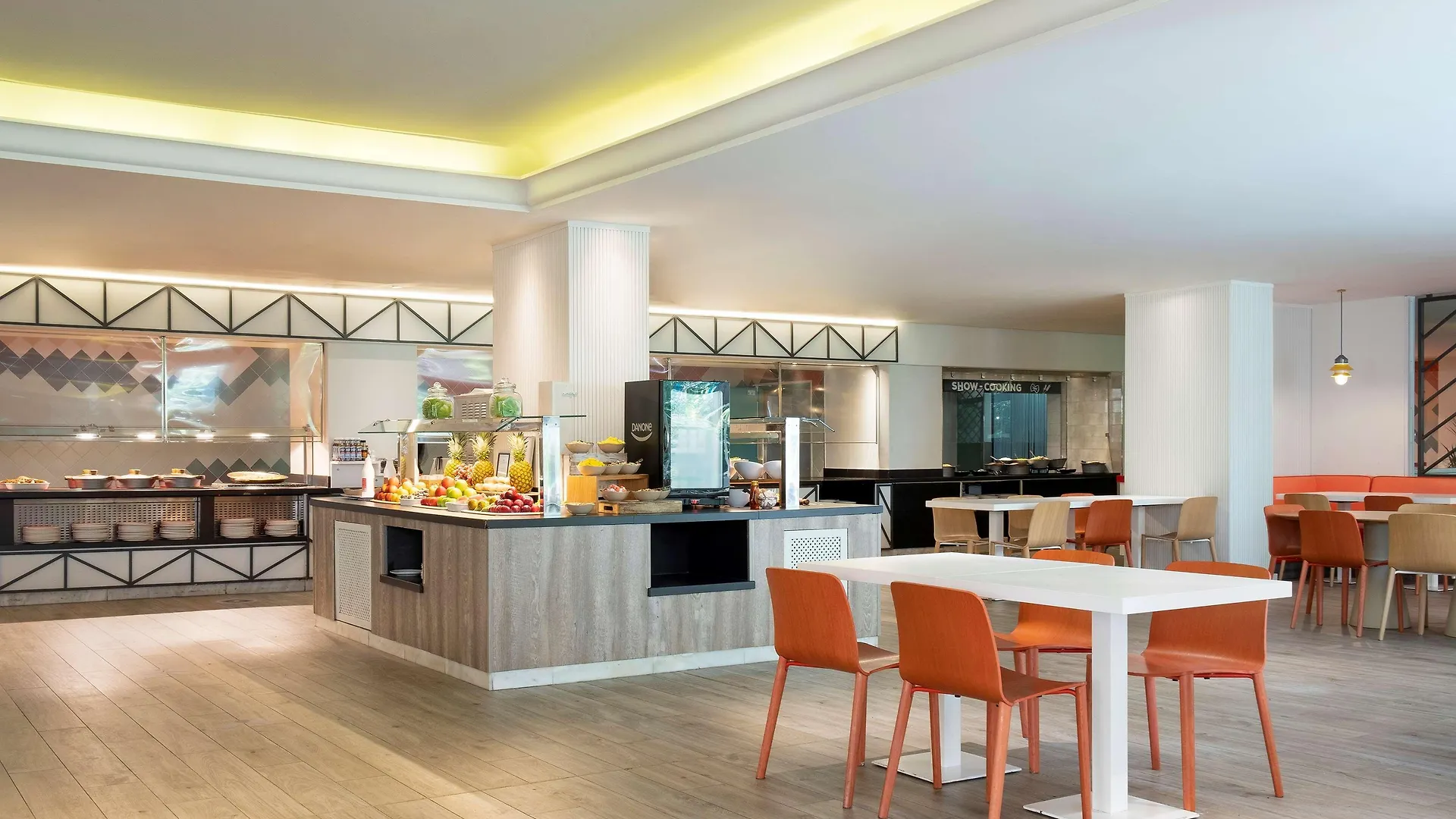 **** Hotel Sol Katmandu Park & Resort Magaluf  Spain