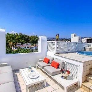 Apartment 1080 Beachfront Penthouse 3 Floors Jacuzzi 2 Pools Wifi Roof Terrace